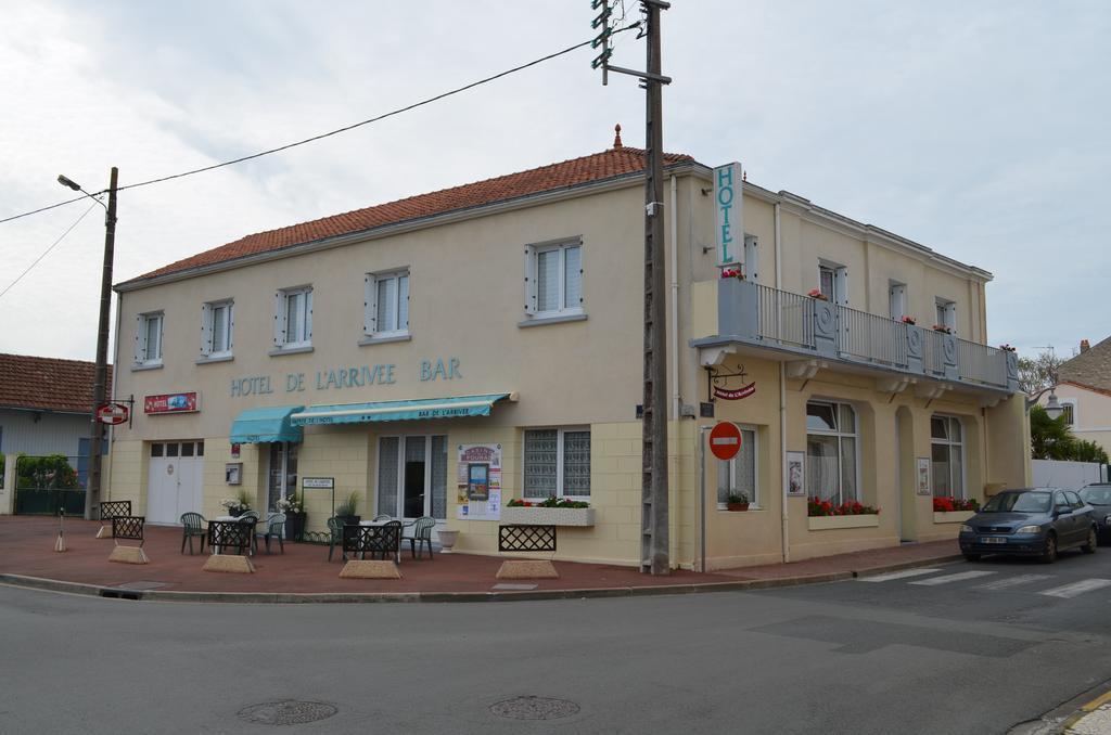 Hotel De L'Arrivee Fouras Ngoại thất bức ảnh